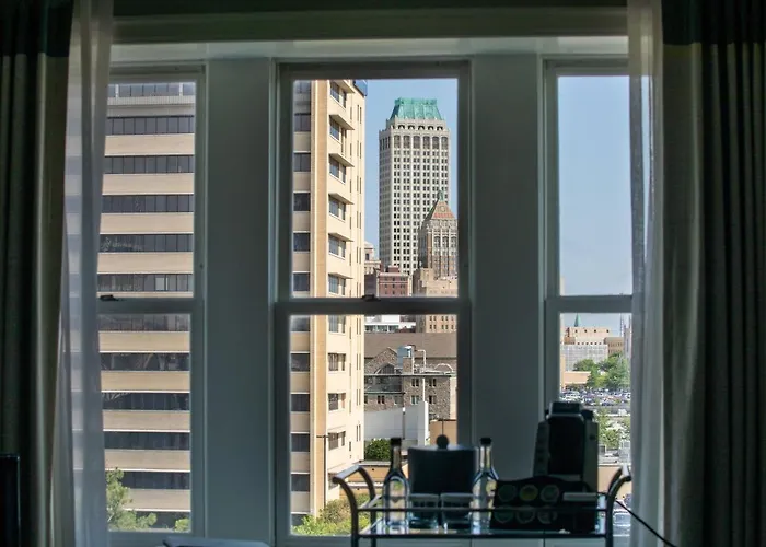 Ambassador Tulsa, Autograph Collection Hotel Tulsa