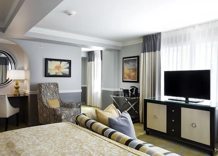 Hotel Ambassador Tulsa, Autograph Collection 4*